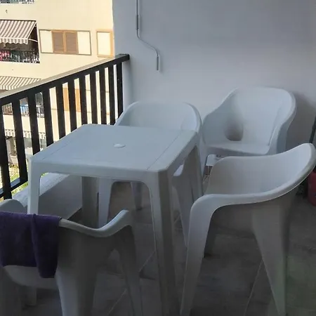 Cristianos Fayser Apartament *
